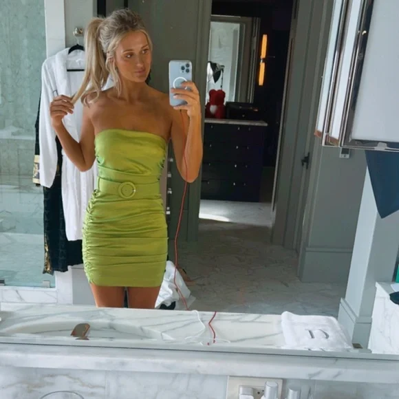 MAJORELLE | Dresses | Never Worn Green Revolve Dress | Poshmark